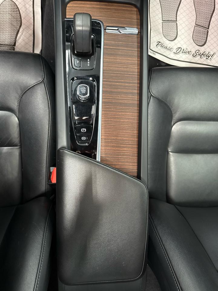 Volvo S60 B5 Momentum 2022