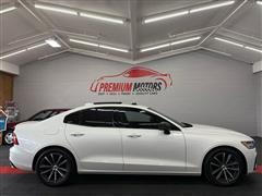 2022 Volvo S60 