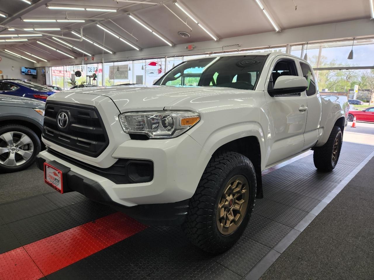 Toyota Tacoma  2017