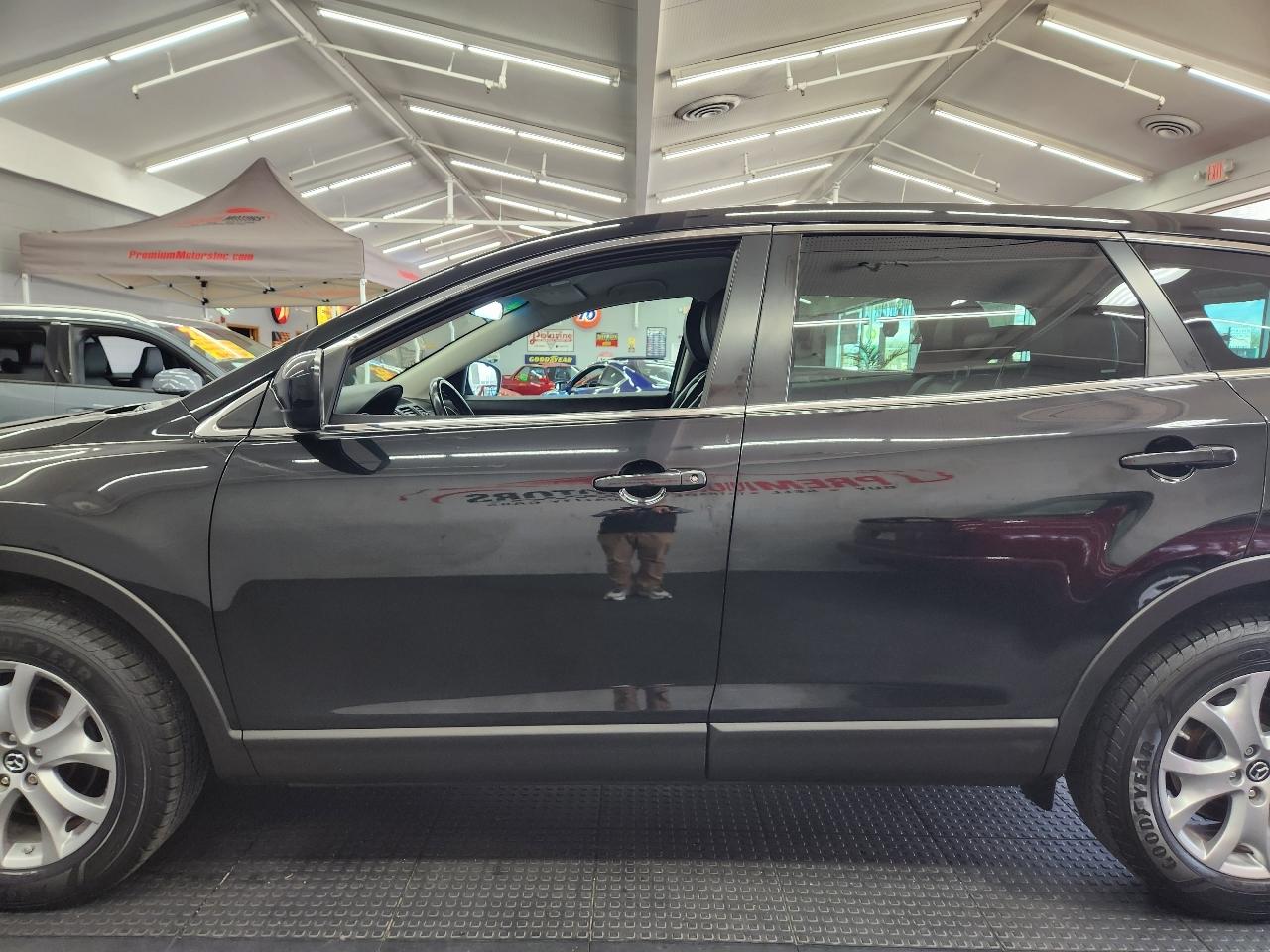 Mazda CX-9 Touring 2015