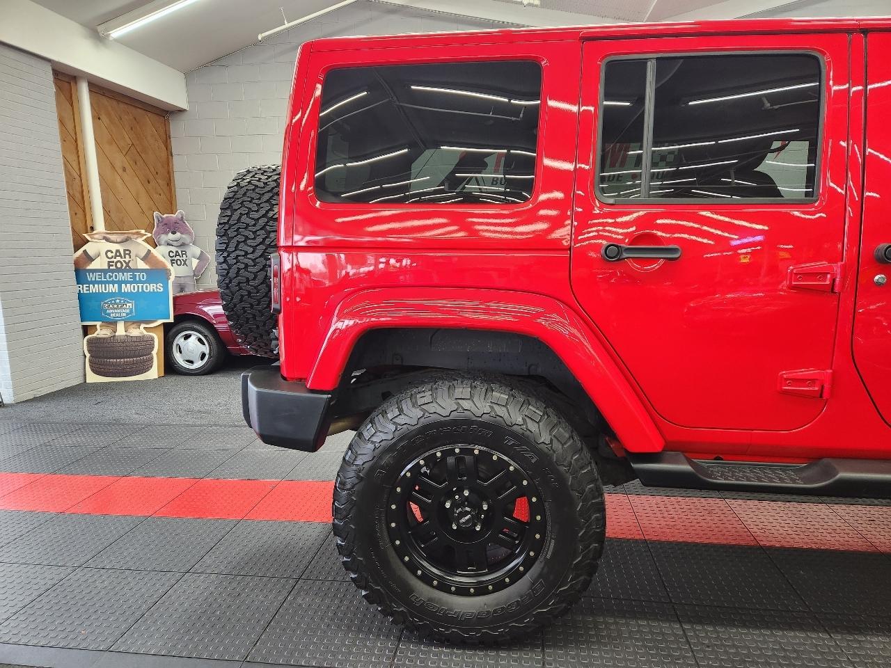 Jeep Wrangler Sahara Unlimited 4x4 2015