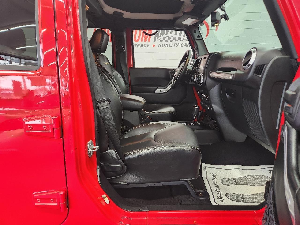 Jeep Wrangler Sahara Unlimited 4x4 2015