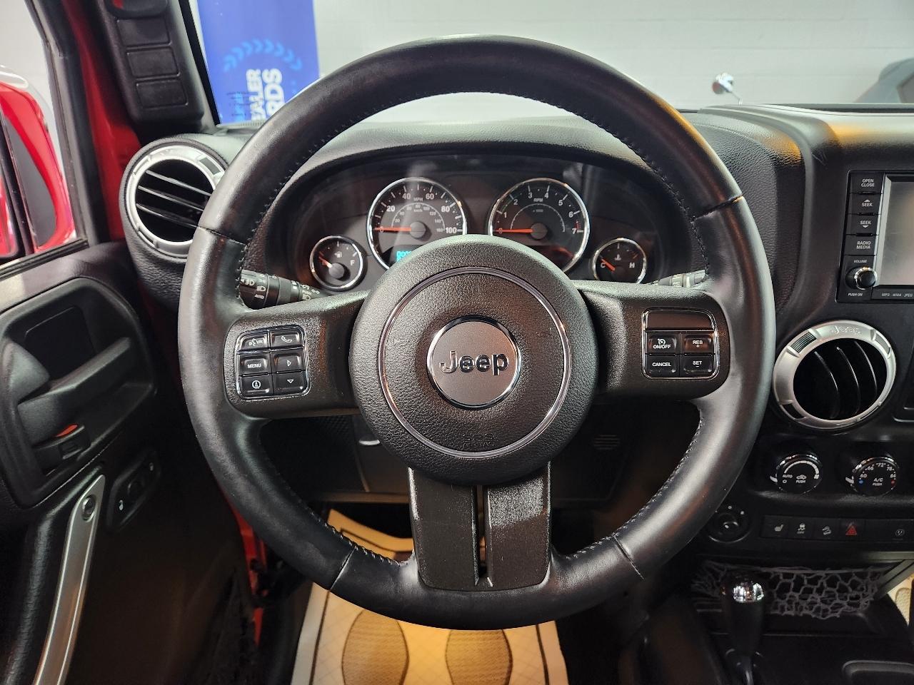 Jeep Wrangler Sahara Unlimited 4x4 2015