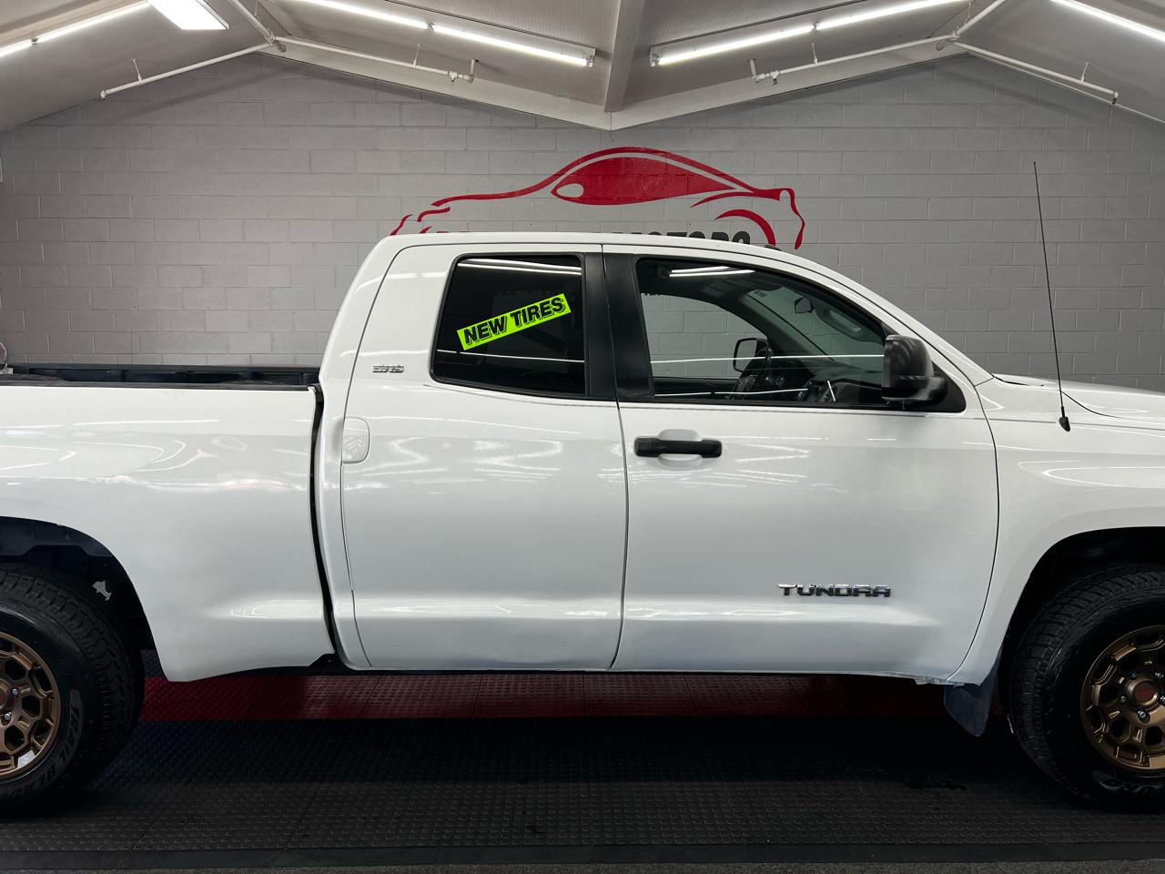 Toyota Tundra SR5 2018