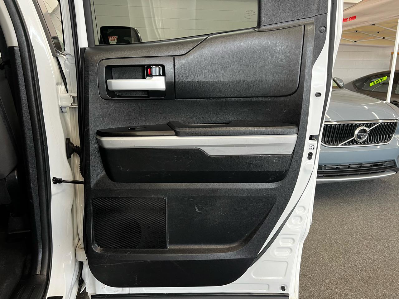 Toyota Tundra SR5 2018