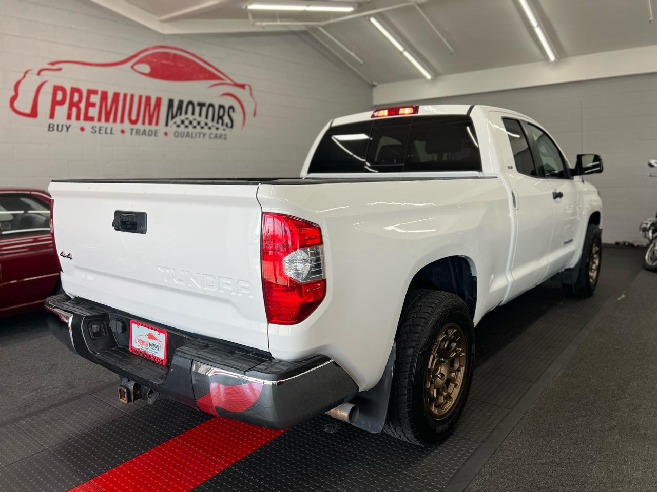 Toyota Tundra SR5 2018