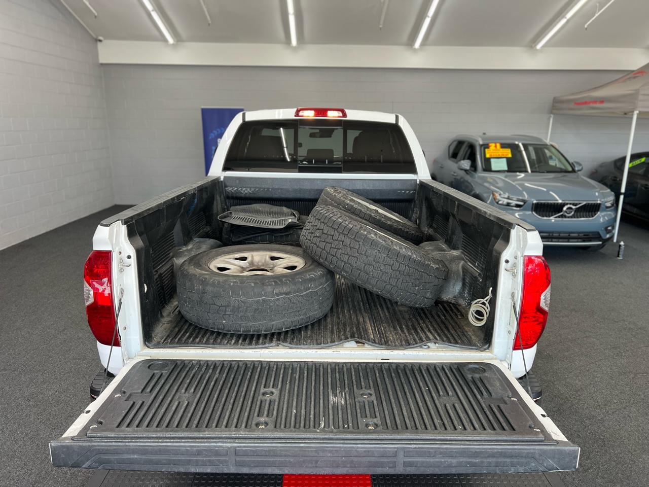 Toyota Tundra SR5 2018