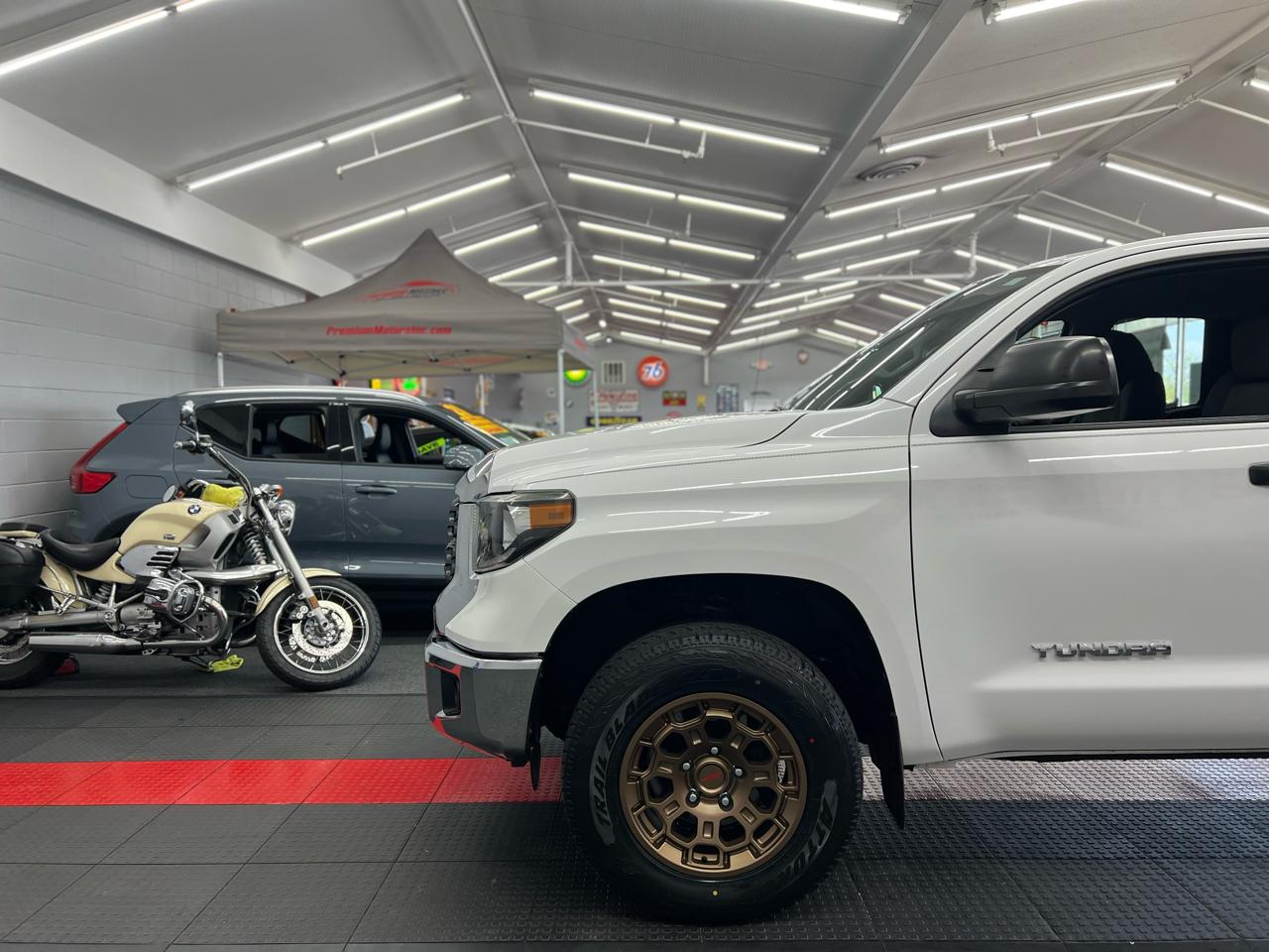 Toyota Tundra SR5 2018