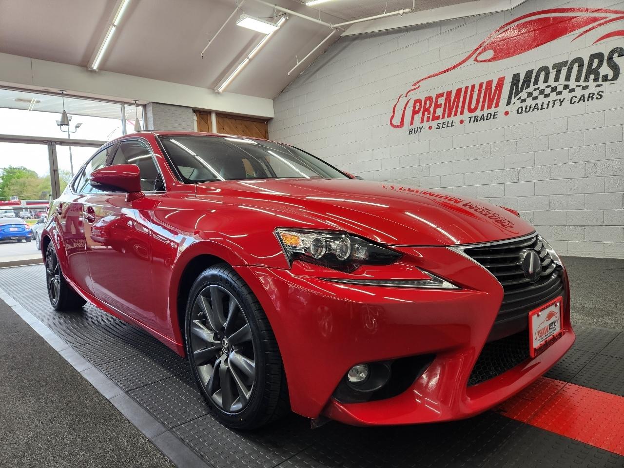 Lexus IS 200t 2016