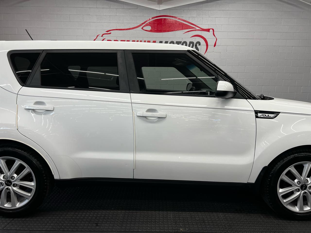 Kia Soul + 2019