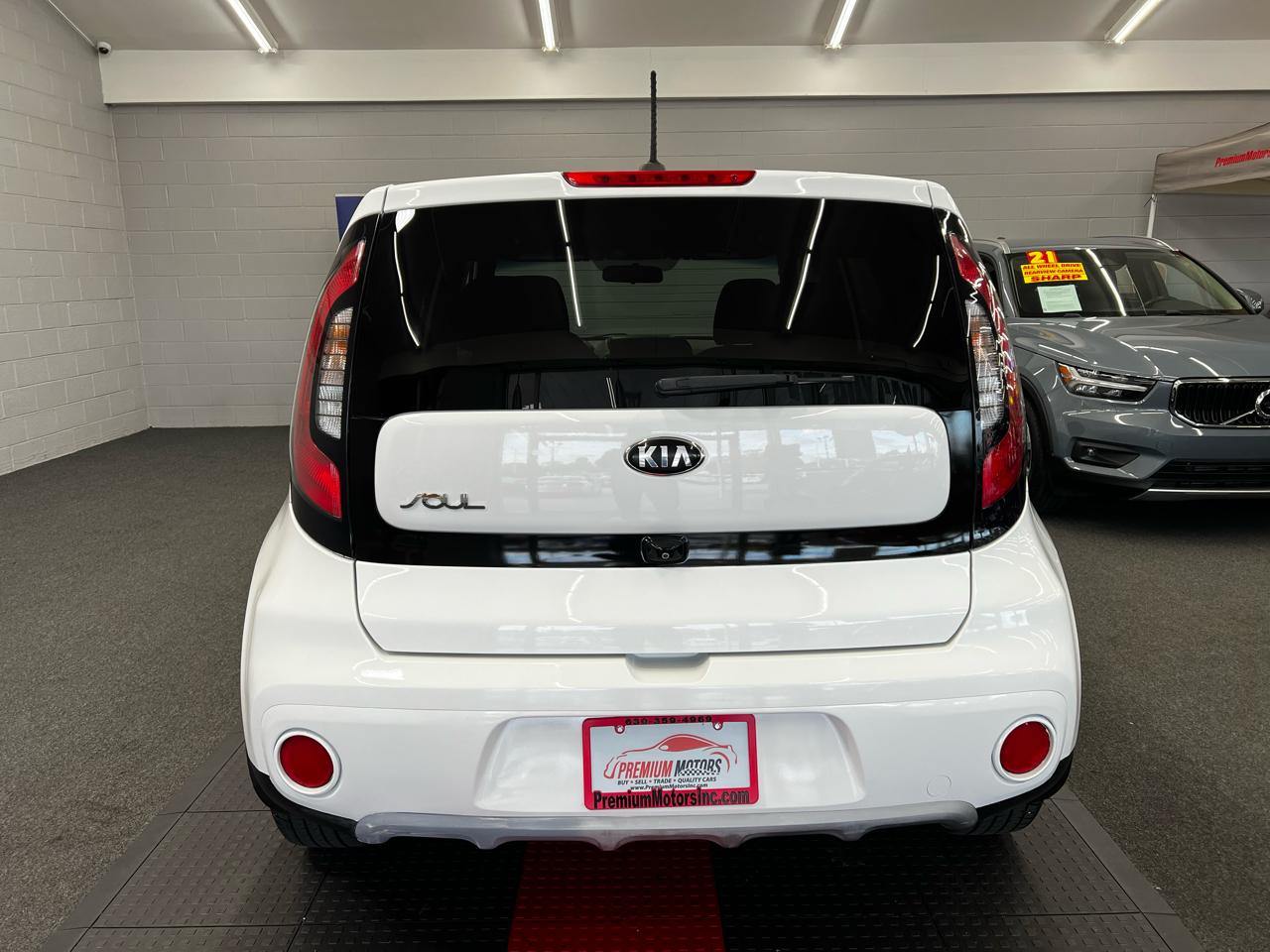 Kia Soul + 2019