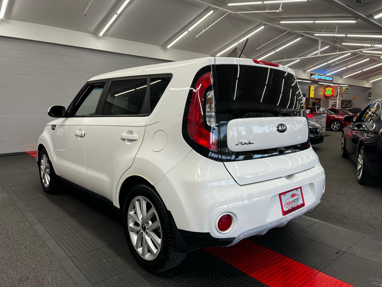 Kia Soul + 2019
