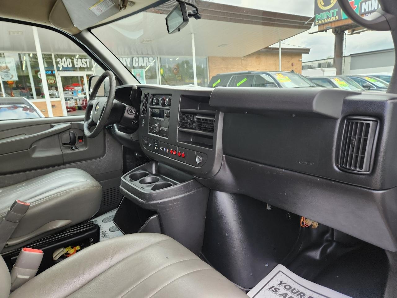 Chevrolet Express 2500 Cargo 2014