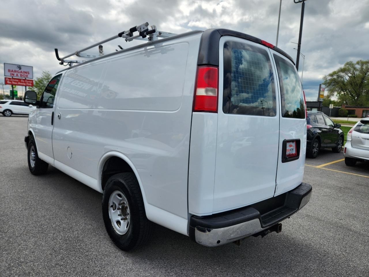 Chevrolet Express 2500 Cargo 2014