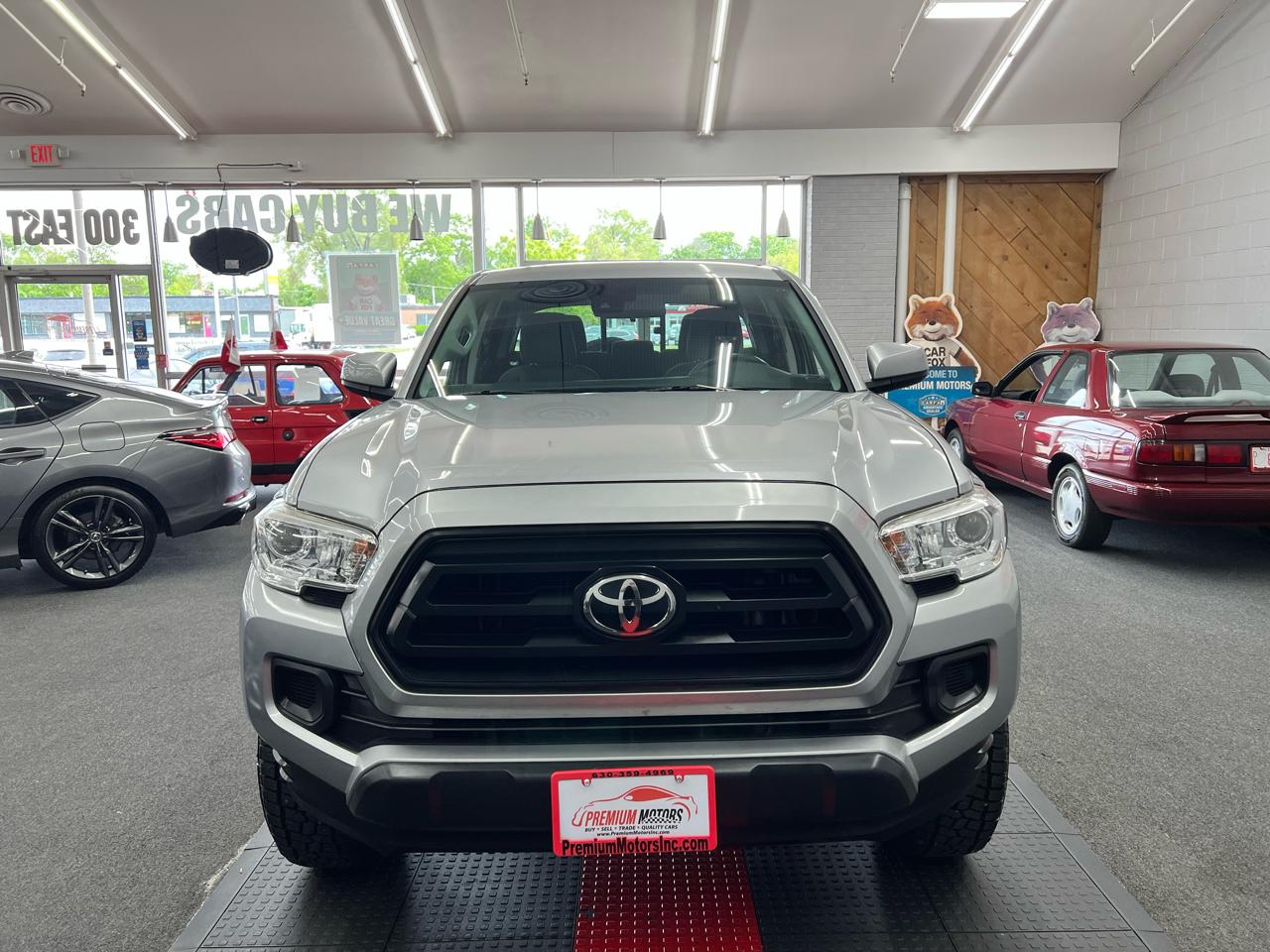 Toyota Tacoma 2WD Double Cab I4 AT SR (Natl) 2020
