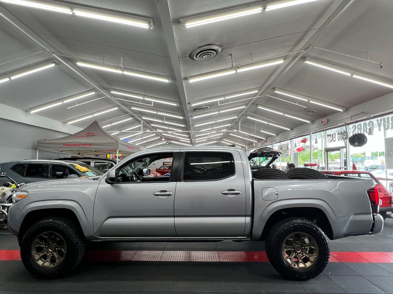 Toyota Tacoma 2WD Double Cab I4 AT SR (Natl) 2020
