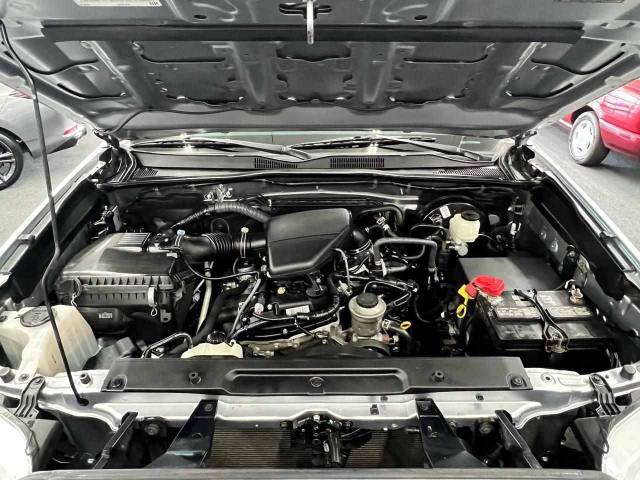 Toyota Tacoma 2WD Double Cab I4 AT SR (Natl) 2020