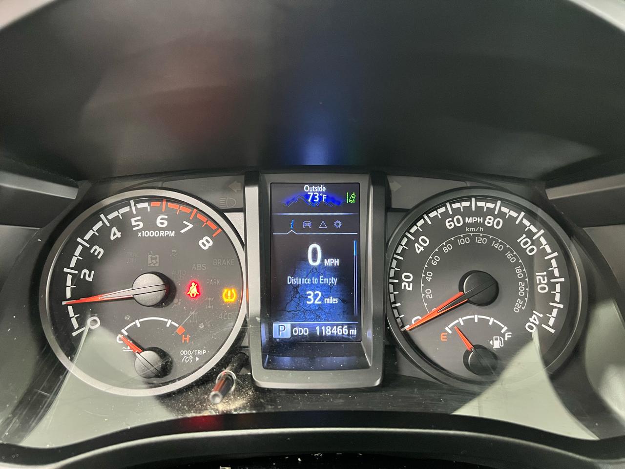 Toyota Tacoma 2WD Double Cab I4 AT SR (Natl) 2020