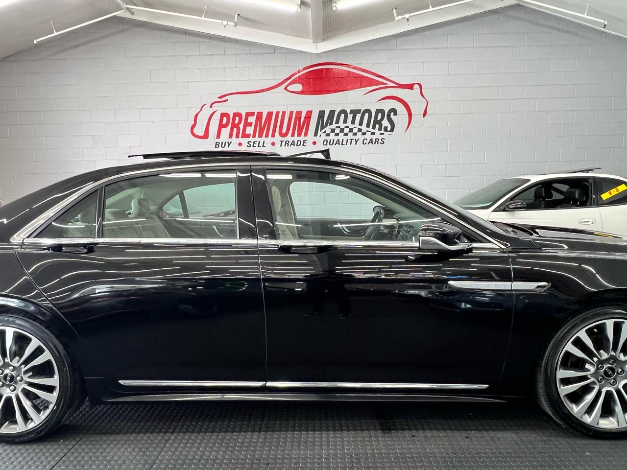 Lincoln Continental Select 2017