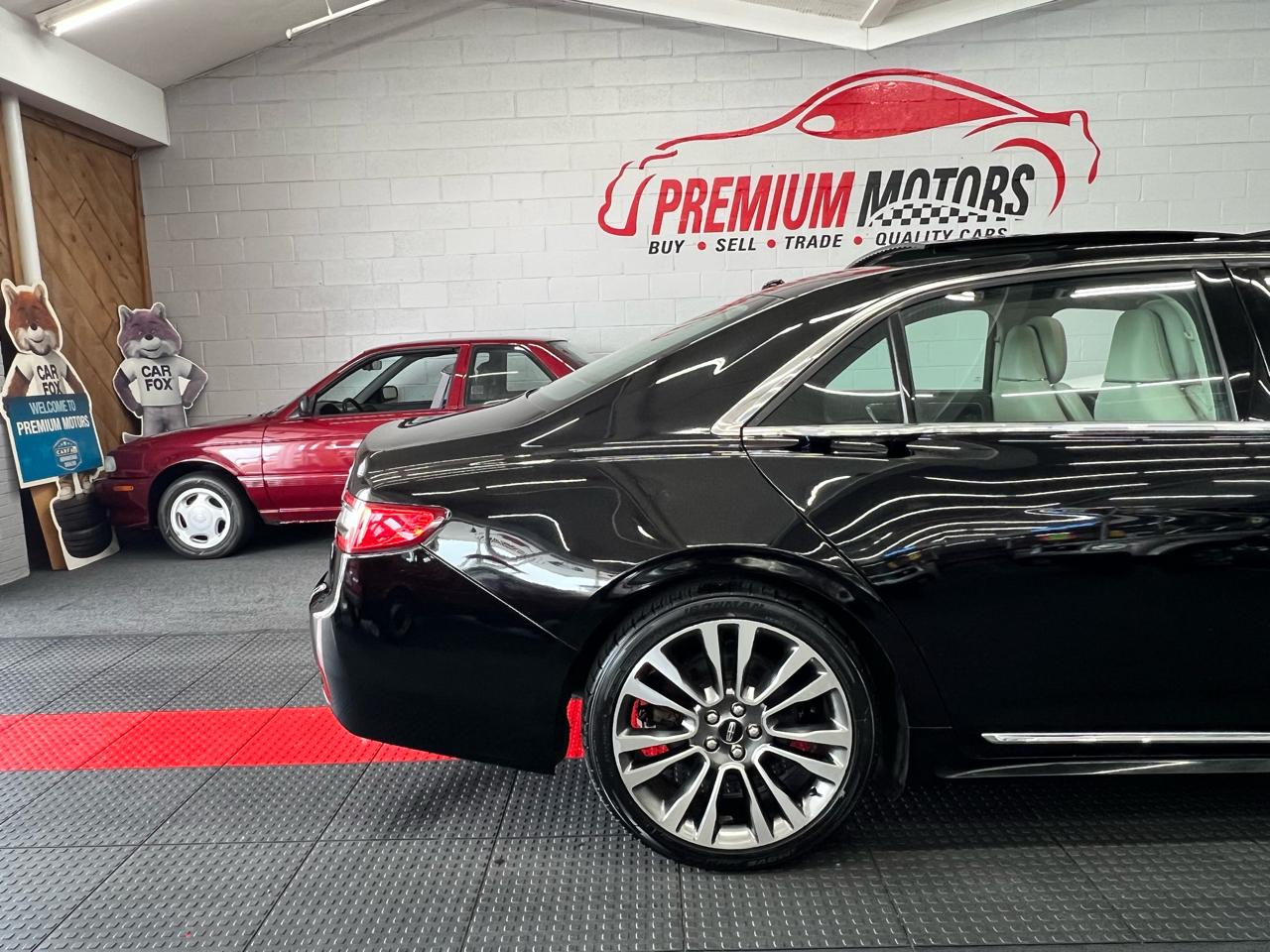 Lincoln Continental Select 2017