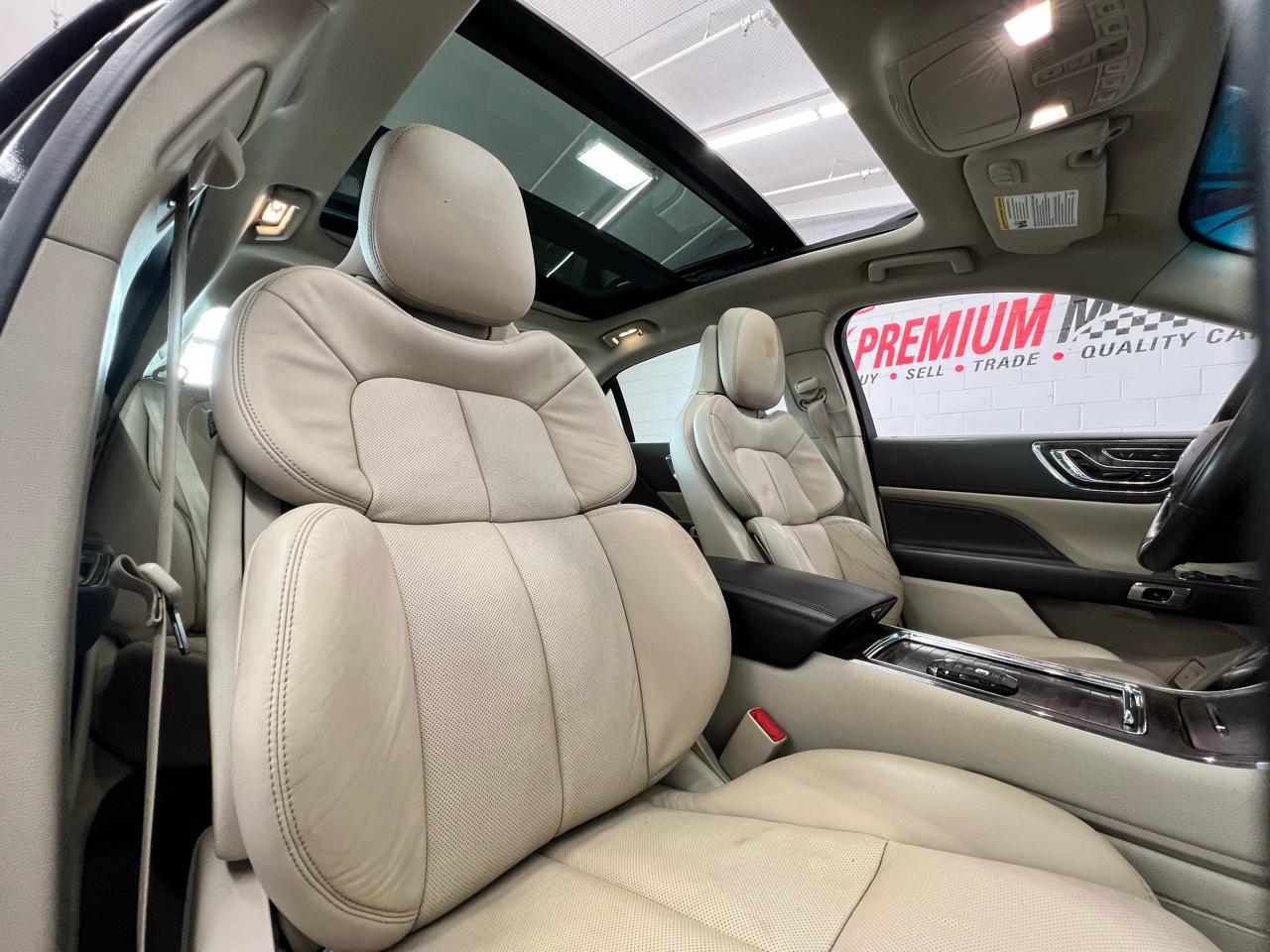Lincoln Continental Select 2017