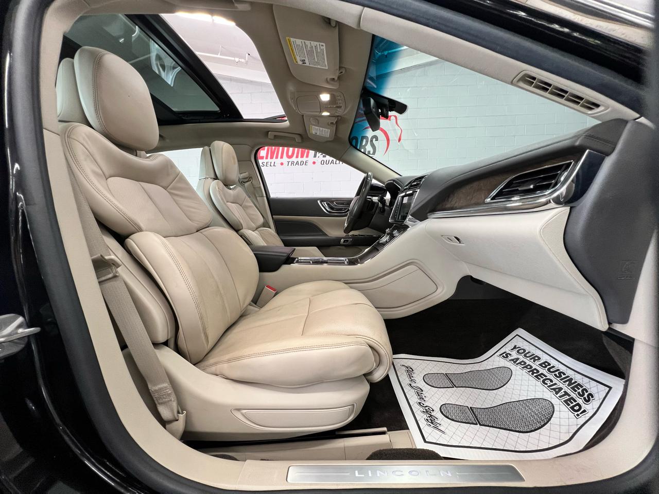 Lincoln Continental Select 2017