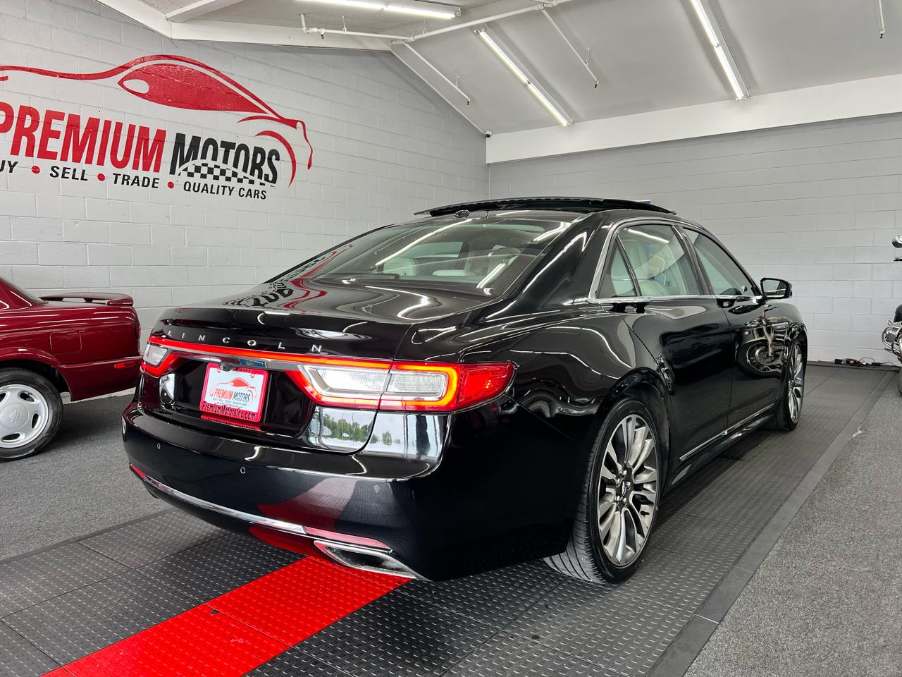 Lincoln Continental Select 2017