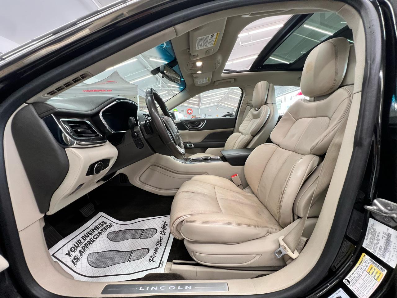 Lincoln Continental Select 2017