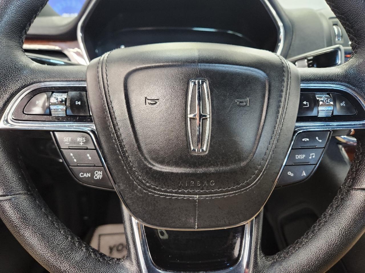 Lincoln Continental Standard FWD 2020