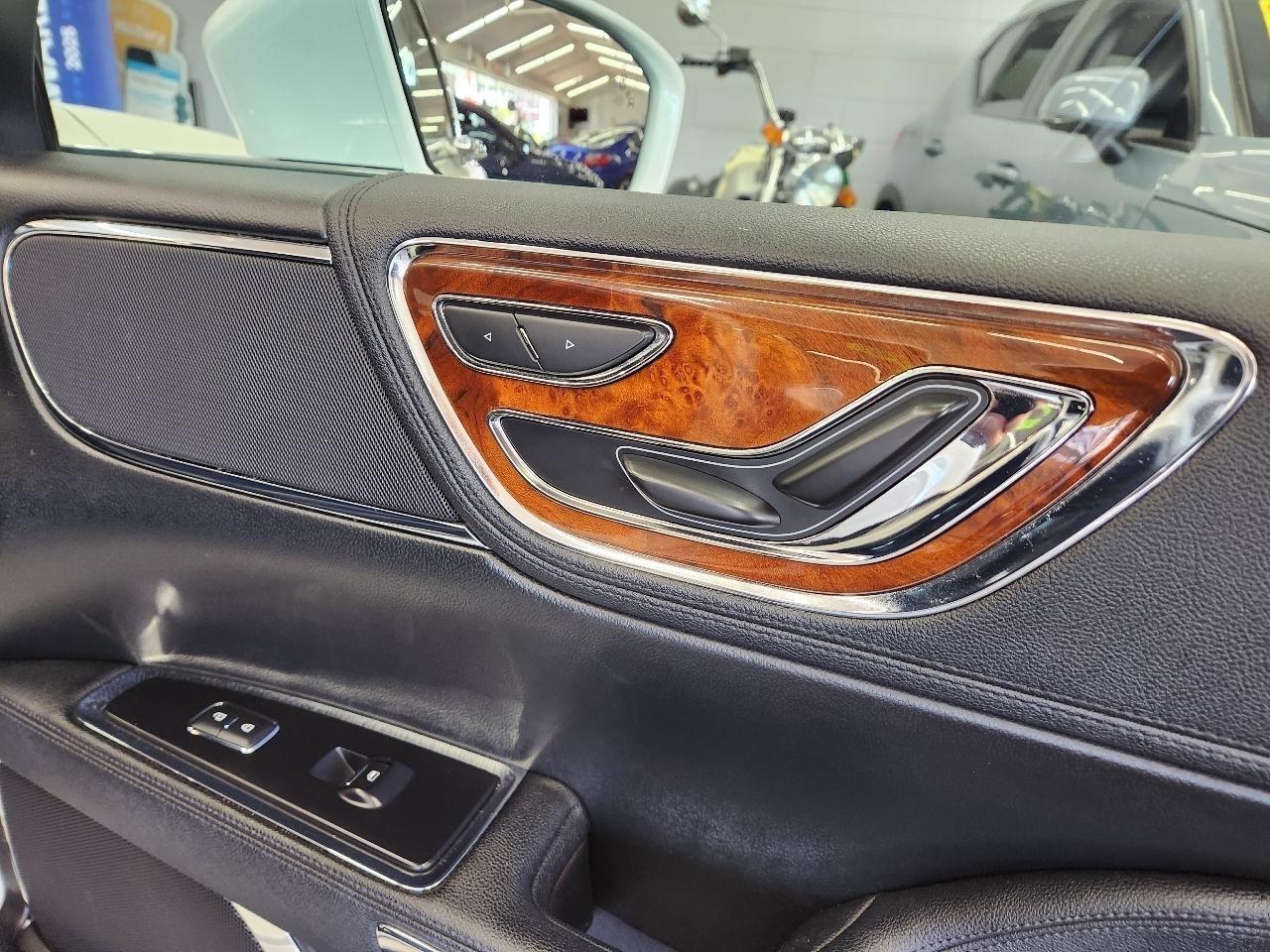 Lincoln Continental  2020