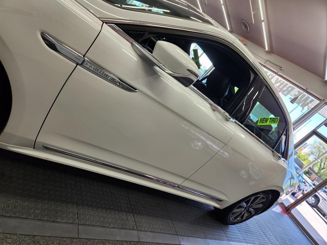 Lincoln Continental  2020