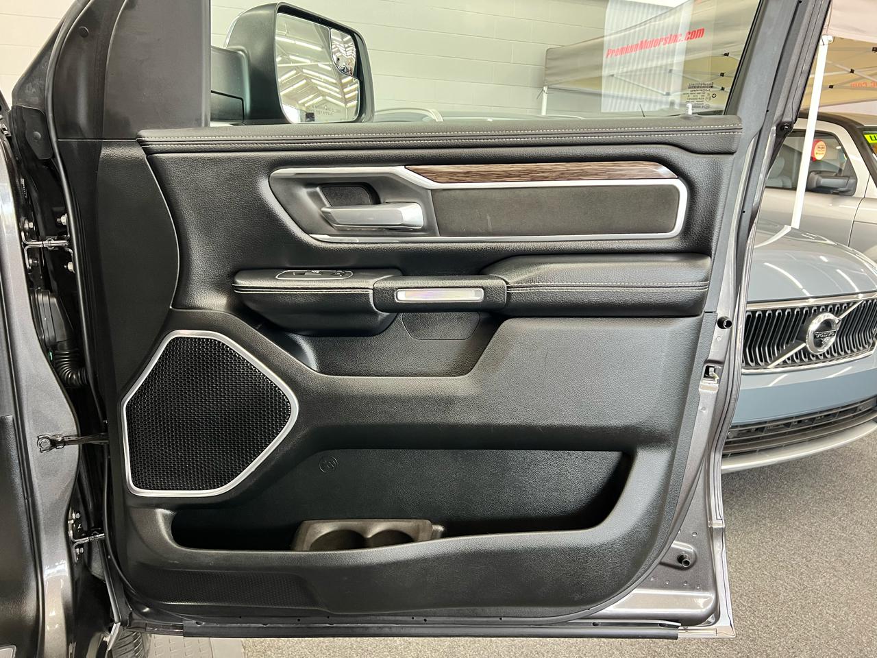 RAM 1500 Laramie 2020
