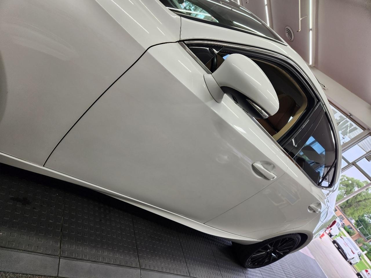 Lexus IS  2014