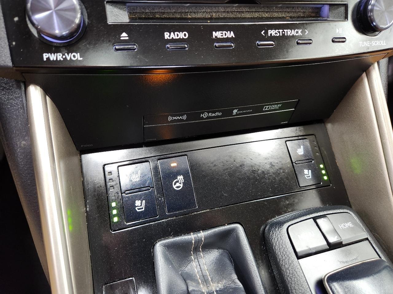 Lexus IS  2014