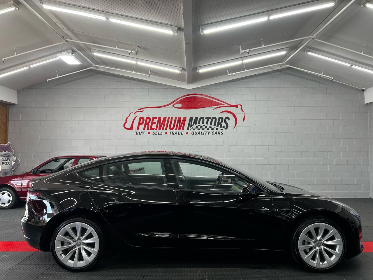 Tesla Model 3 Standard RWD 2022