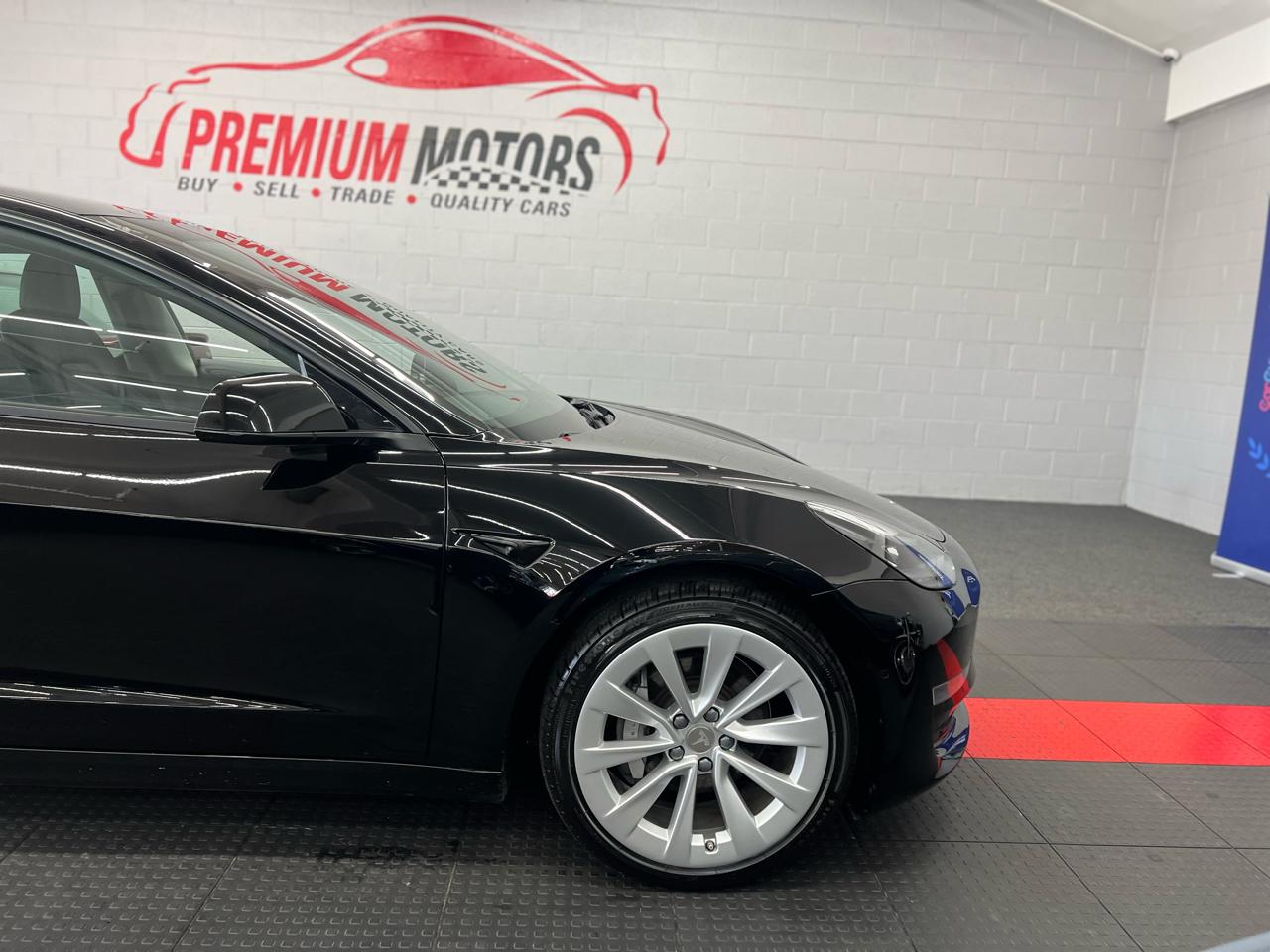 Tesla Model 3 Standard RWD 2022