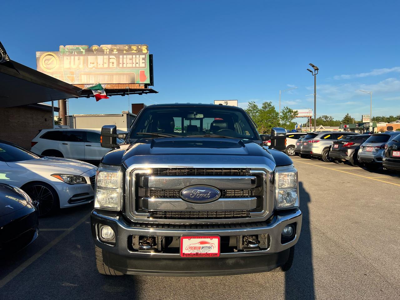 Ford Super Duty F-350 SRW Crew Cab 172" Lariat 4WD 2015