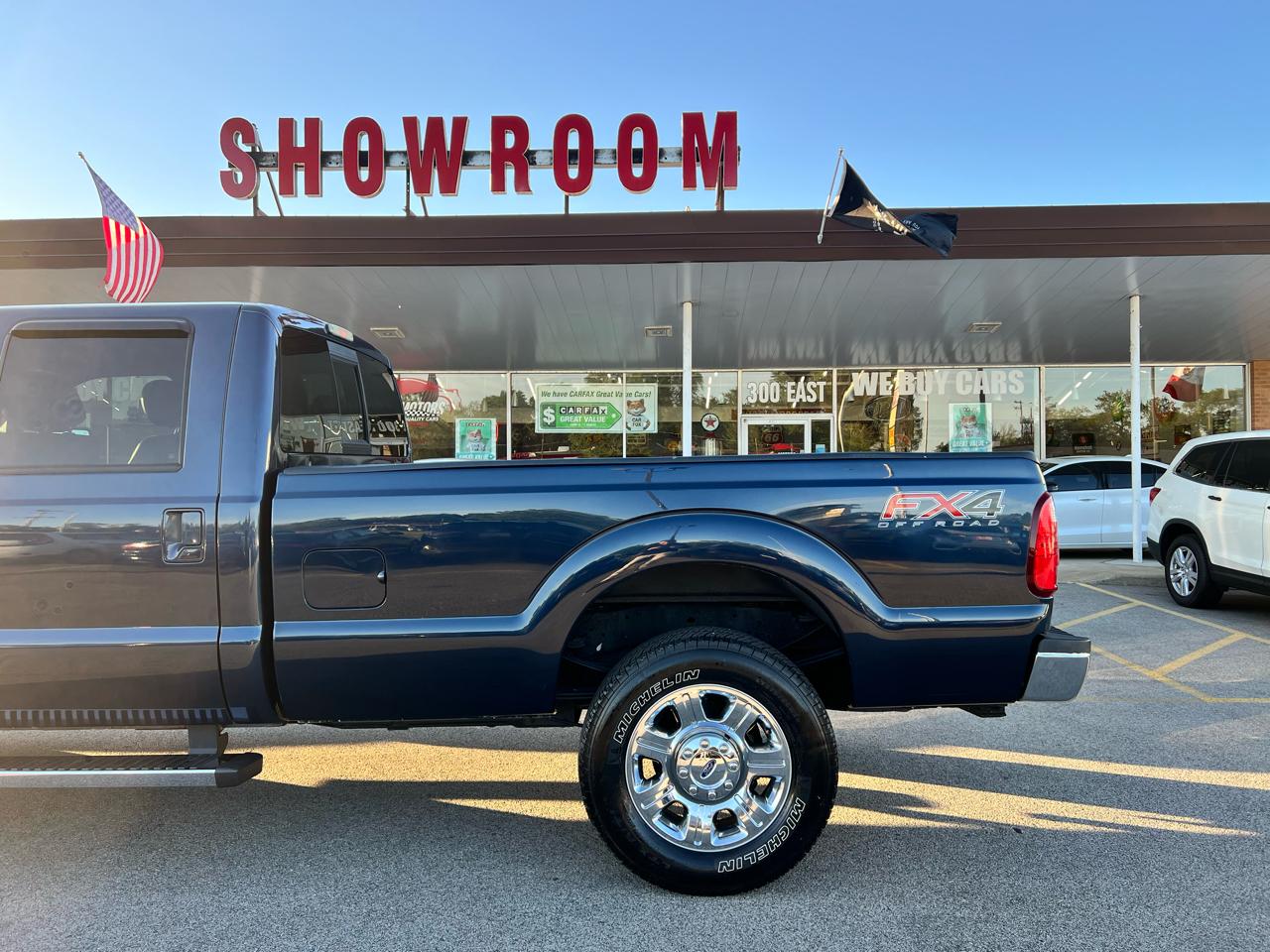 Ford Super Duty F-350 SRW Crew Cab 172" Lariat 4WD 2015