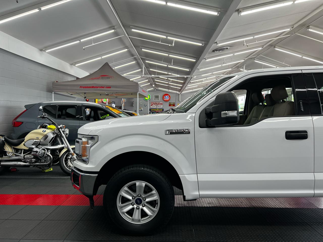 Ford F-150 XLT 4WD 2018