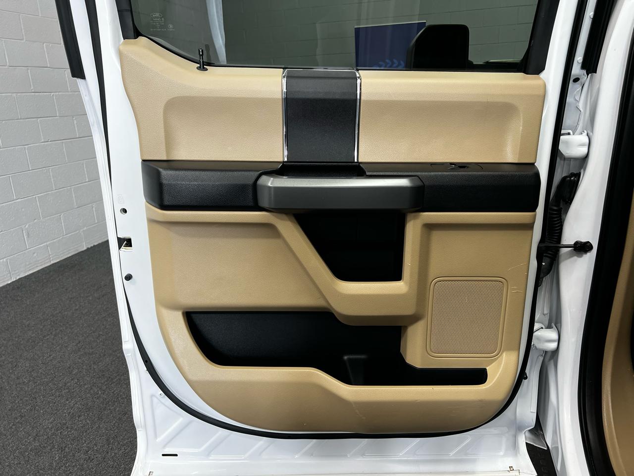 Ford F-150 XLT 4WD 2018