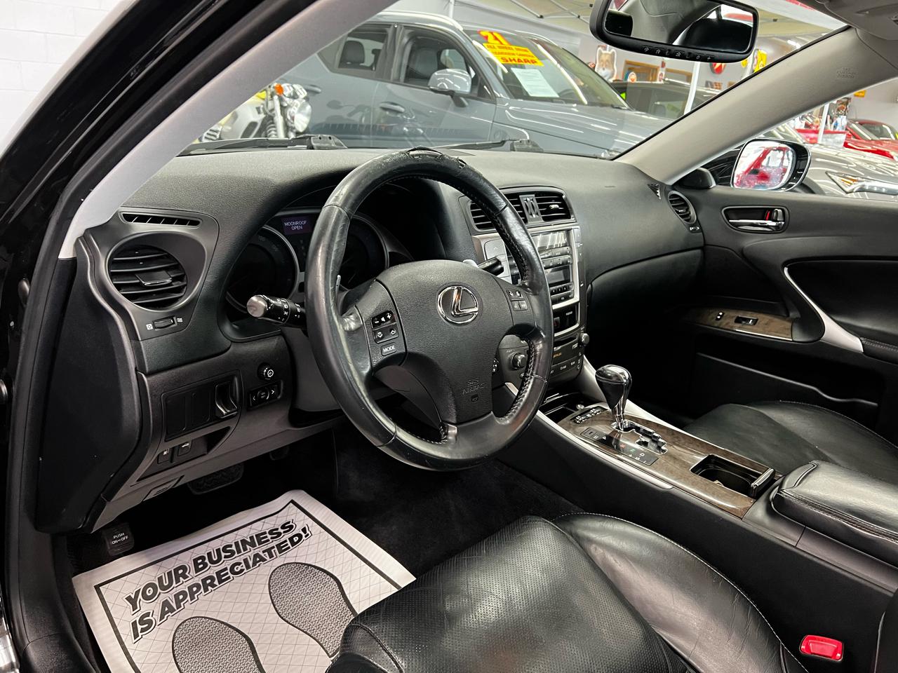 Lexus IS  2010