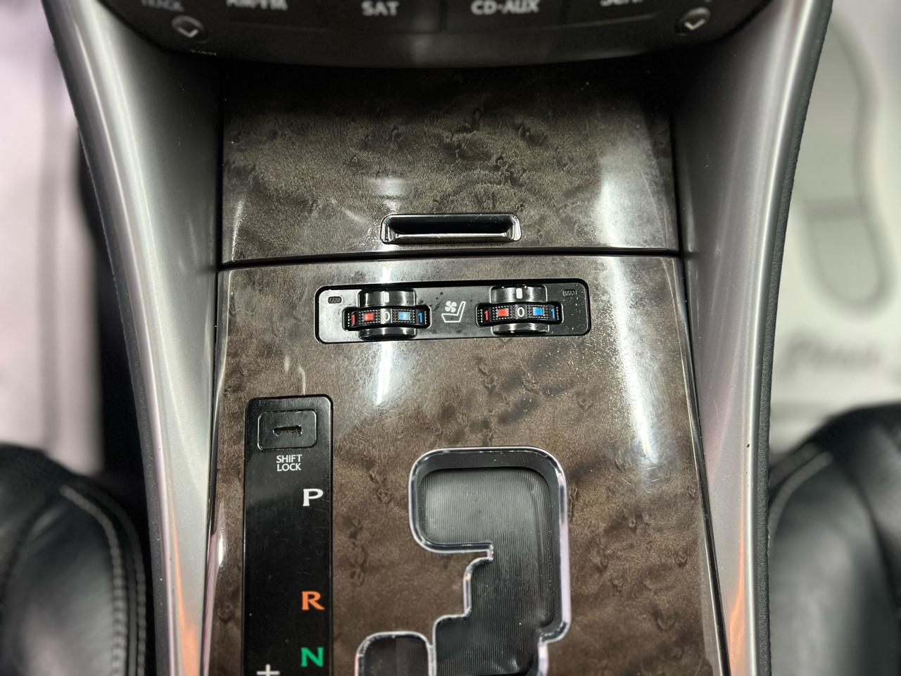 Lexus IS  2010