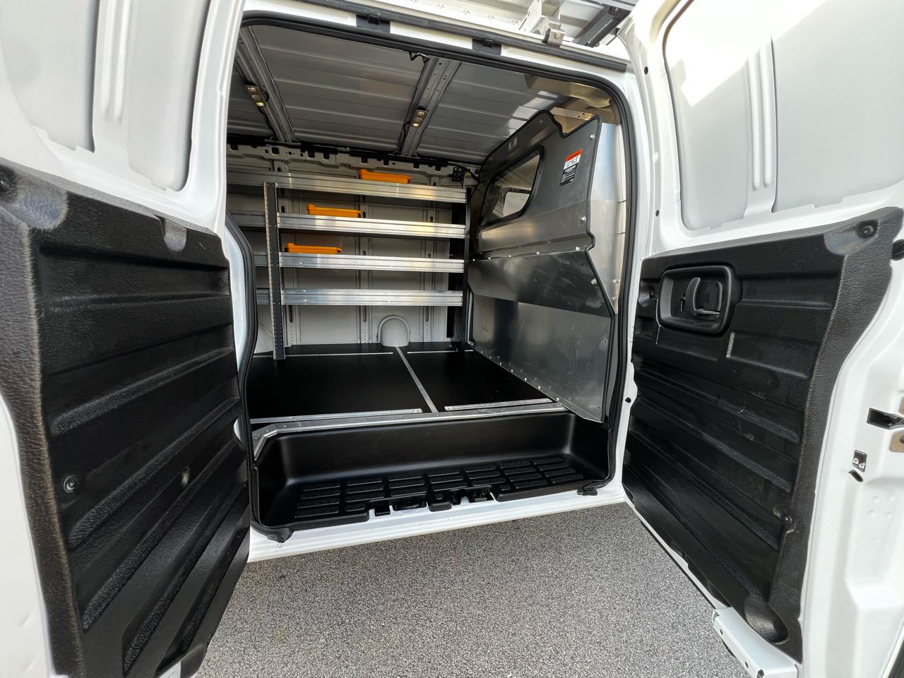 Chevrolet Express G2500 2025