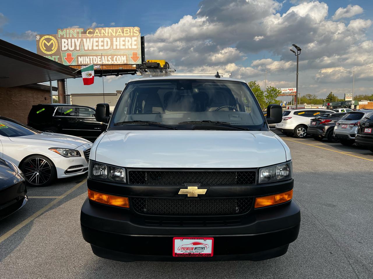 Chevrolet Express G2500 2025