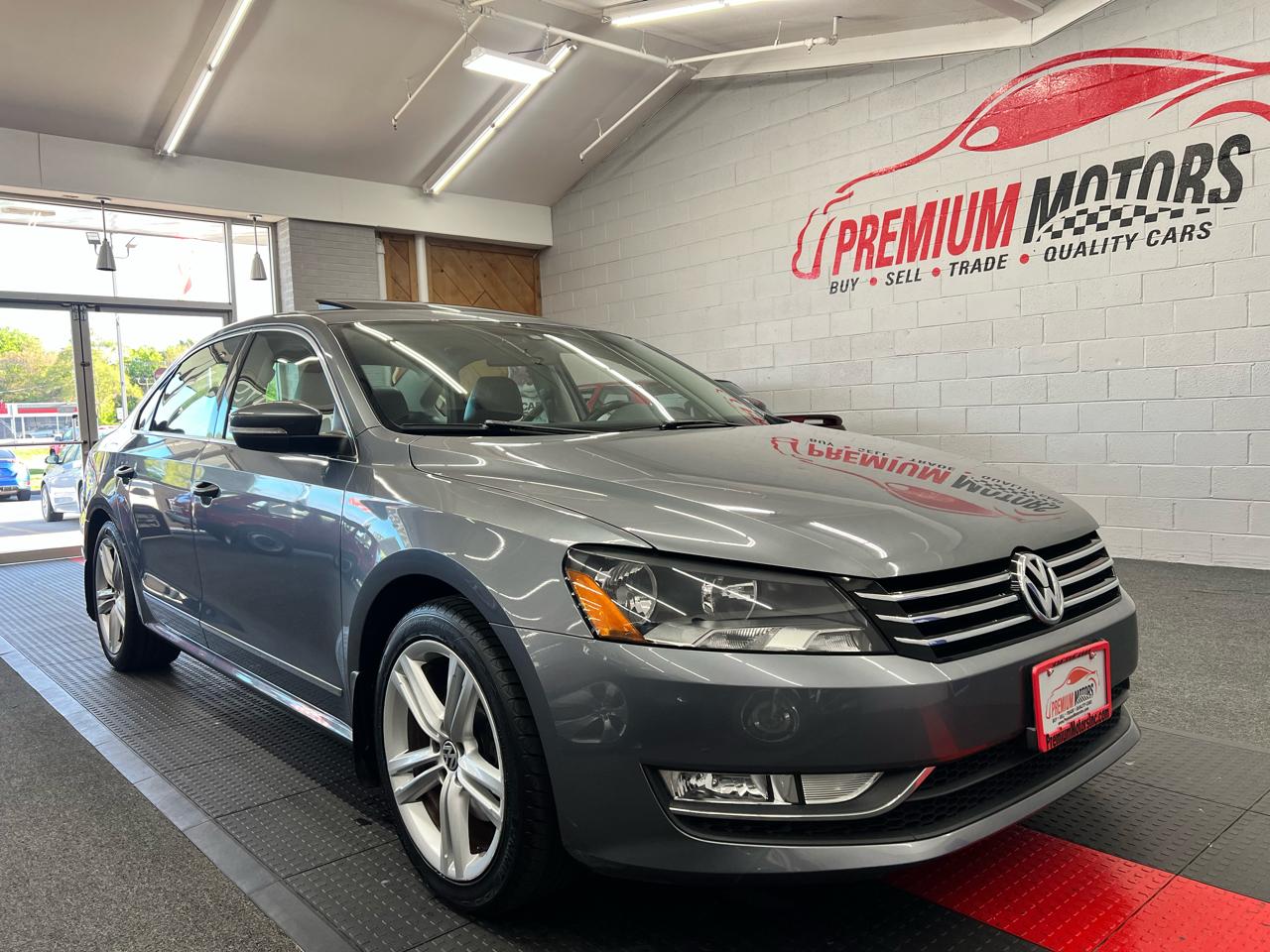 Volkswagen Passat SE 2015