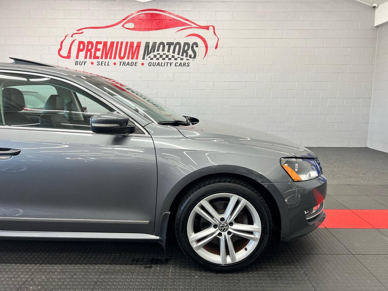 Volkswagen Passat SE 2015