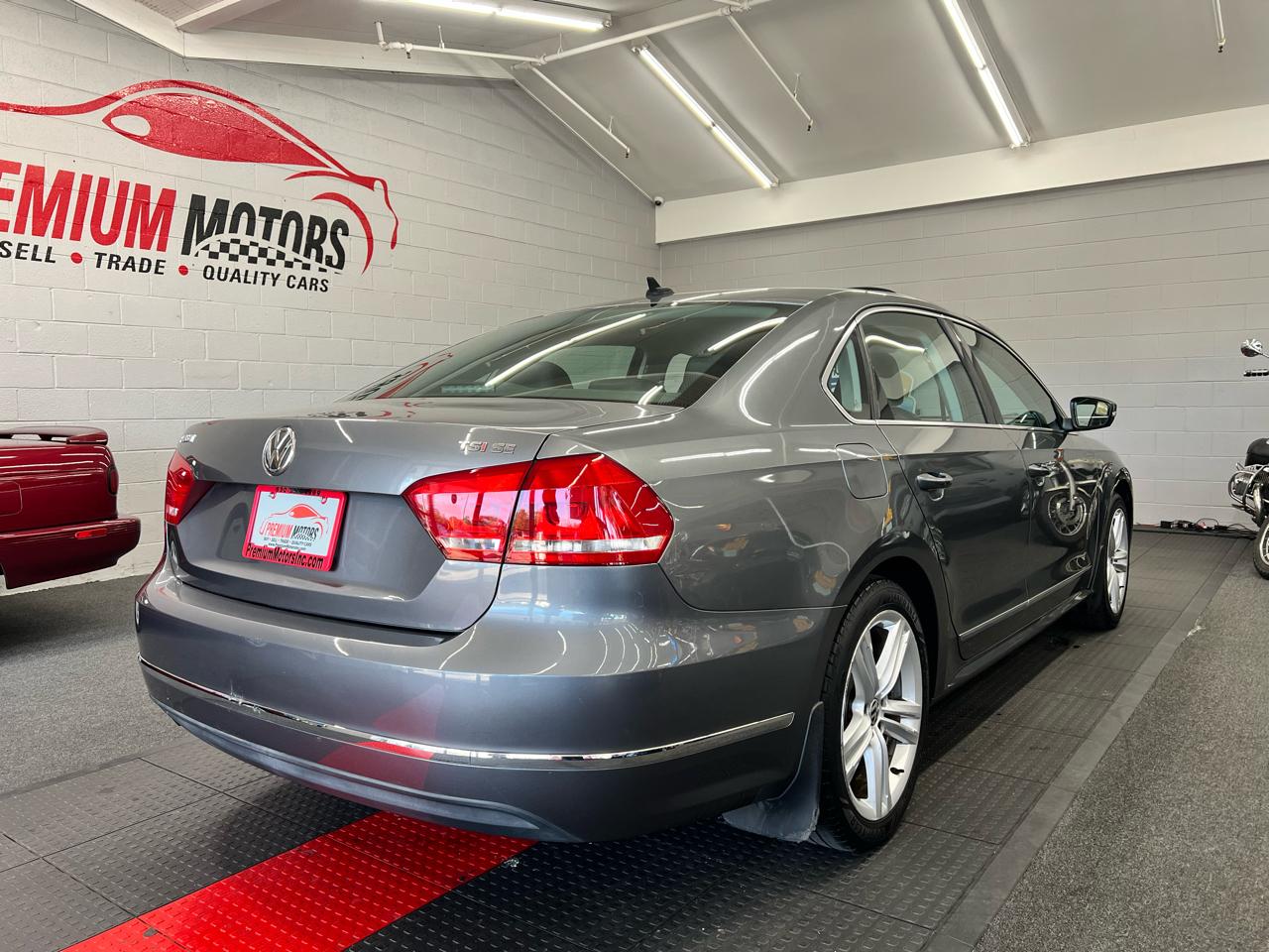 Volkswagen Passat SE 2015