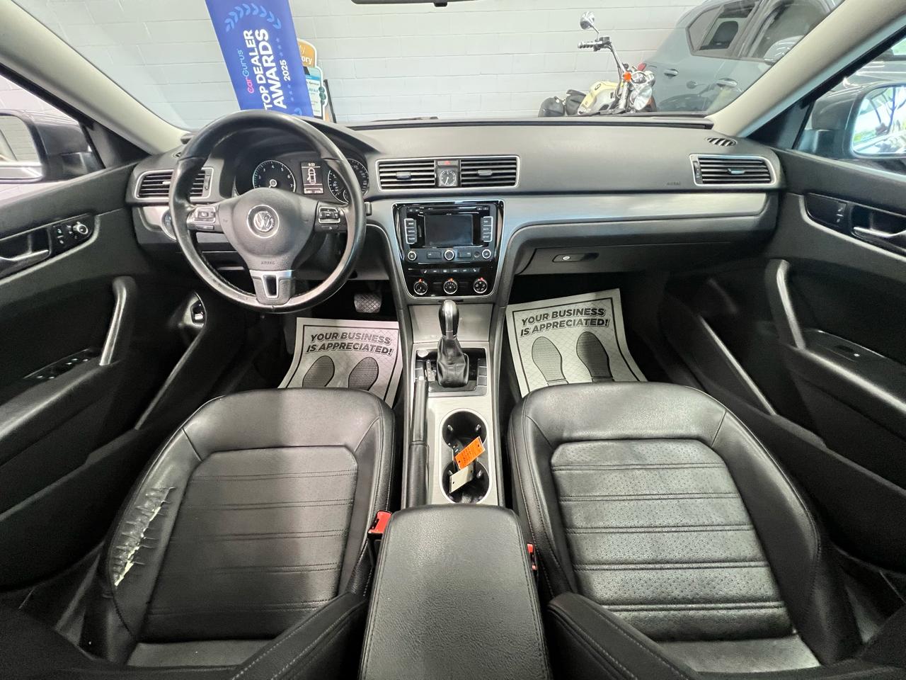 Volkswagen Passat SE 2015