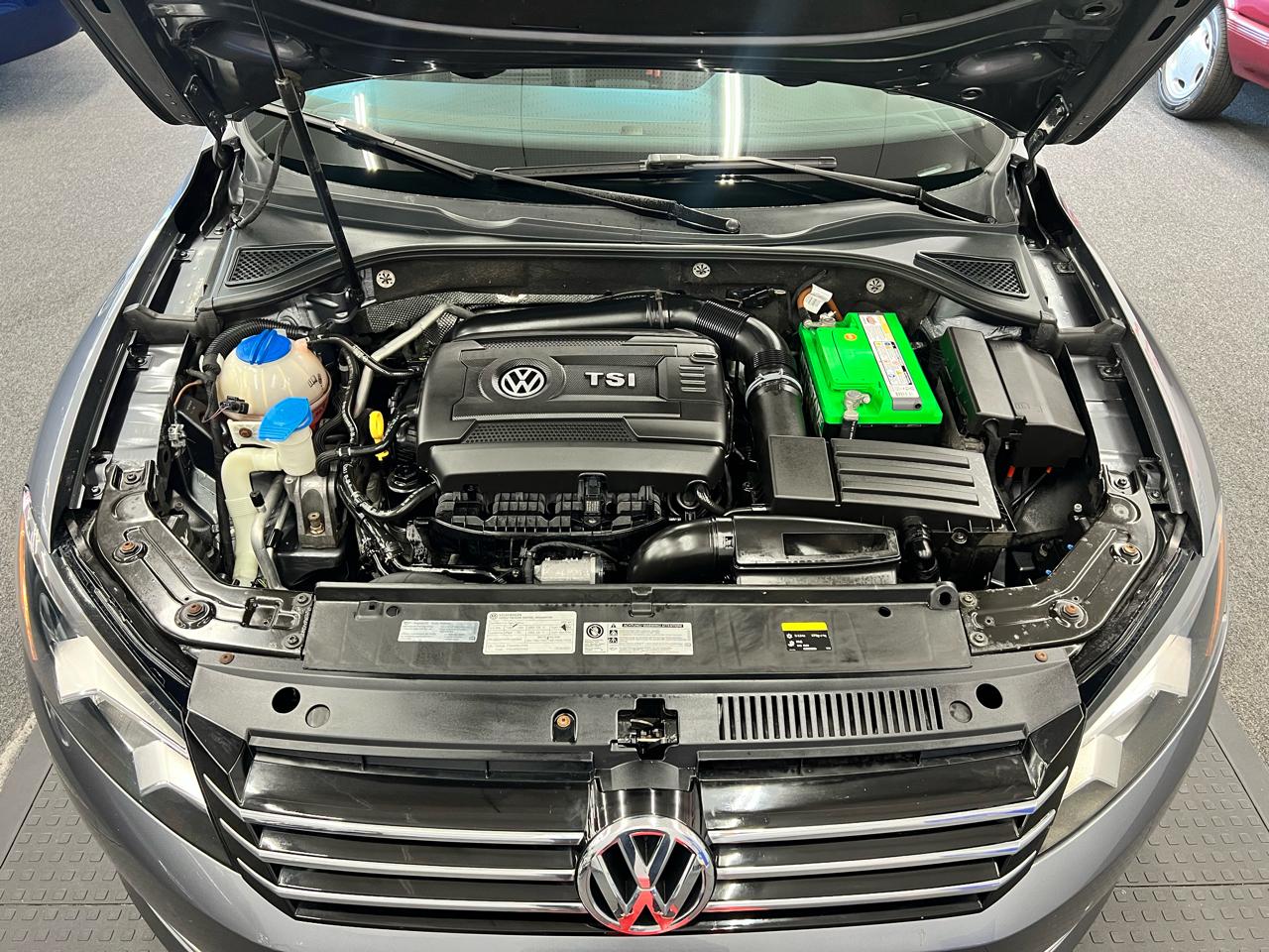 Volkswagen Passat SE 2015