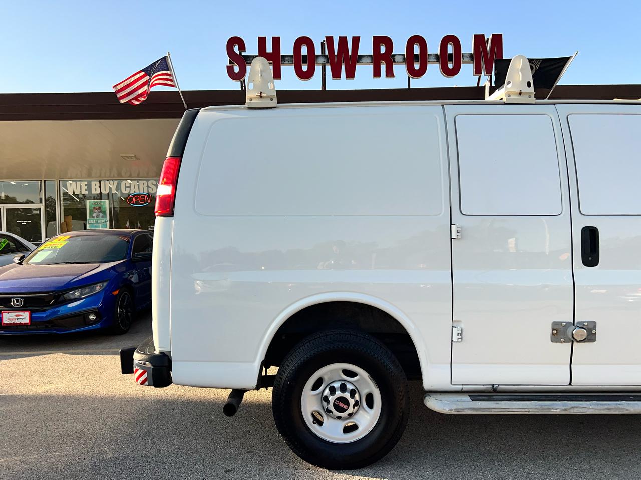 GMC Savana G2500 2014